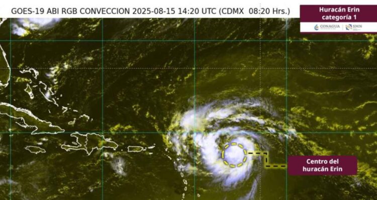 ¿Dónde se encuentra localizado el huracán Erin en su categoría 1 y cuál es su trayectoria?