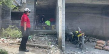 Albañil se lesiona en Linares