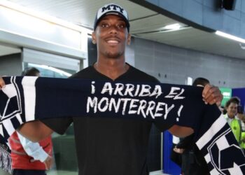 Anthony Martial Rayados entrenamiento