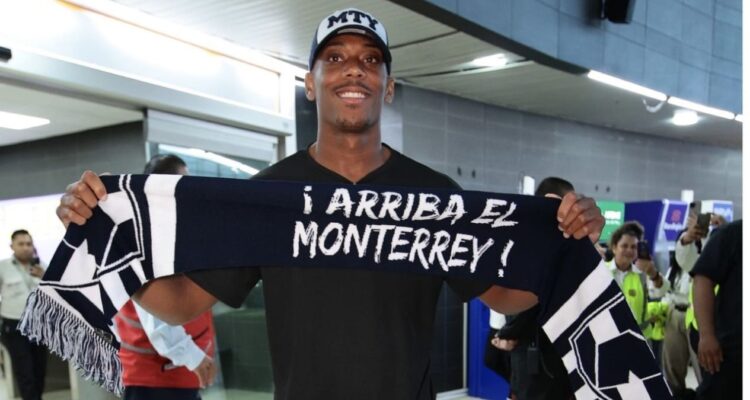 Anthony Martial Rayados entrenamiento