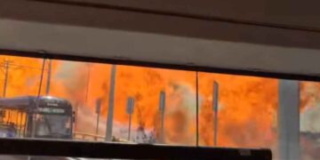 Aumenta a 10 el número de muertos tras la volcadura de pipa en el Puente de la Concordia en Iztapalapa