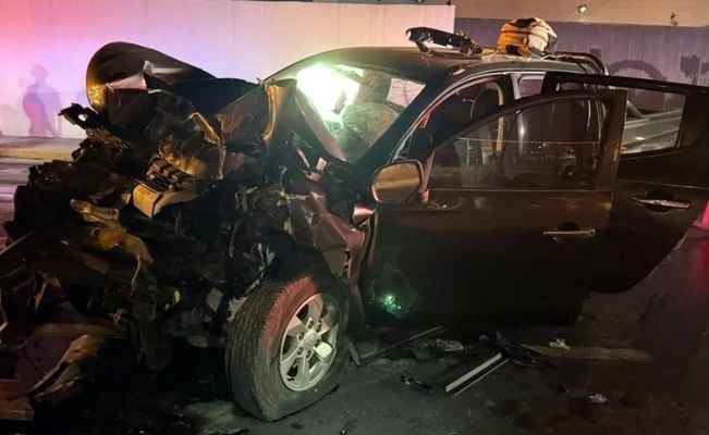 Camioneta se impacta contra camión de cervezas en Monterrey, NL; hay 3 personas heridas