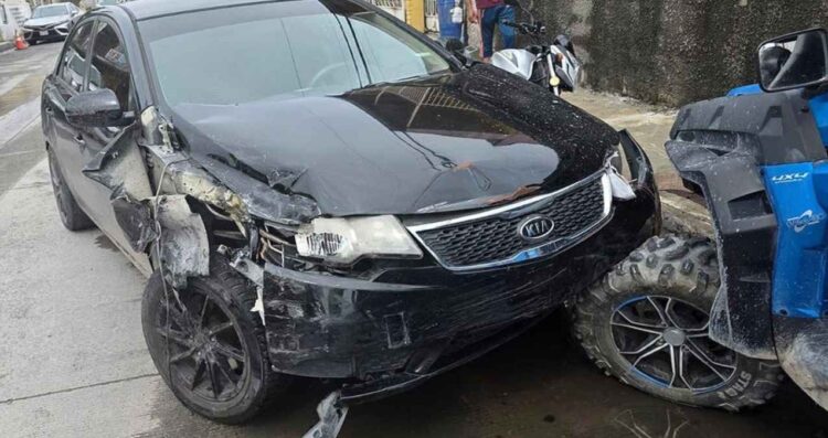 accidente múltiple vehículos dañados Nuevo Laredo