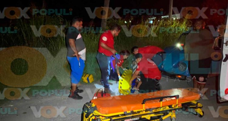 Conductor impacta a dama en Victoria