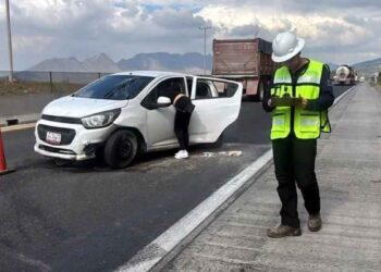 automóvil murete de contención García