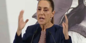 Debemos cubrir la “maldita deuda corrupta” de Pemex generada en los gobiernos de Calderón y Peña Nieto, señala Claudia Sheinbaum