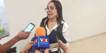 Blanca Anzaldua alumnas acoso