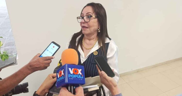 Blanca Anzaldua alumnas acoso