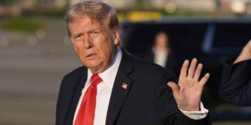 EE. UU. ataca embarcación venezolana presuntamente vinculada al narcotráfico en el Caribe