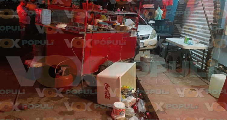 Ebrio conductor arrolla a menor tras estrellarse contra puesto de tacos en Altamira, Tamaulipas