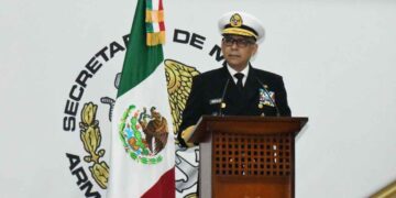 En medio del escándalo, Morales Ángeles refuerza la fortaleza de la Marina