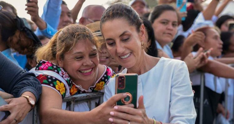 Entre Chiapas, Tabasco y Campeche, Sheinbaum recorrió el sur del país reafirmando compromisos