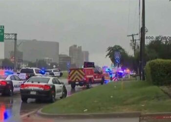 Fallece mexicano que fue baleado en el tiroteo en instalaciones de ICE de Dallas, Texas