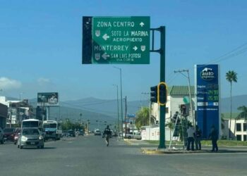 Gobierno Victoria reparaciones semáforo