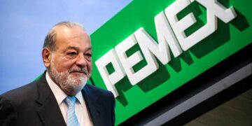 Grupo Carso de Carlos Slim y Pemex firman acuerdo millonario para perforación en Ixachi