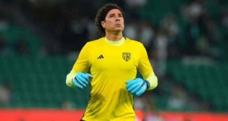 Guillermo Ochoa Burgos