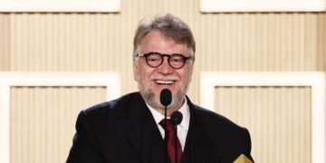 Guillermo del Toro estrena Frankenstein en Toronto y recibe homenaje en el TIFF