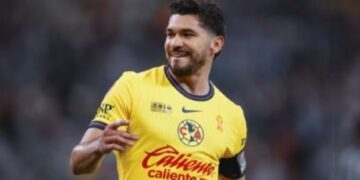 Henry Martín Clásico Nacional