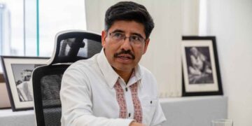 Hugo Aguilar Ortiz defiende y explica la necesidad de 70 asesores