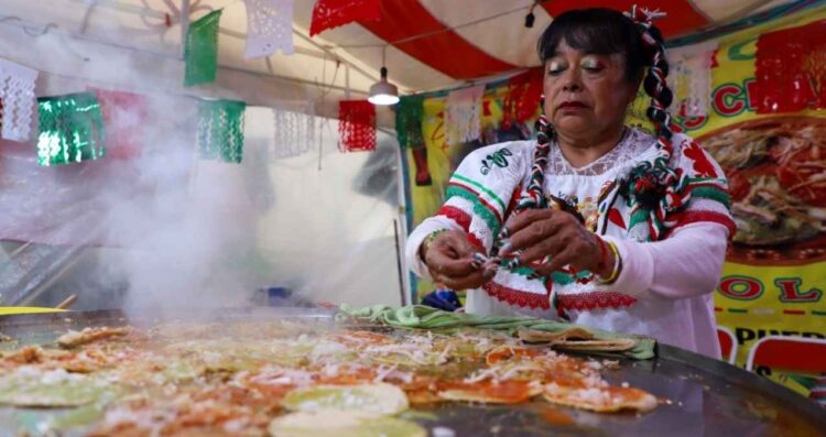 IMSS alerta sobre los riesgos de las comidas típicas del 15 de septiembre consejos para prevenir malestares