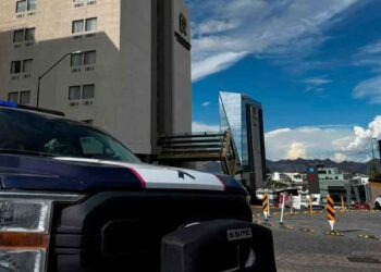 Impactante hallazgo en Chihuahua dos policías encontrados muertos en un hotel