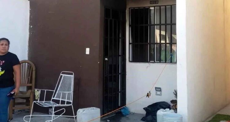 Joven madre y su hija quedan heridas tras incendio en su vivienda en Escobedo, NL
