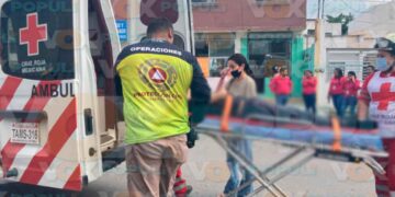 Jovencito es atropellado Victoria