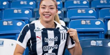 Katty Martínez busca quedarse con el liderato de goleo en el Clásico Regio