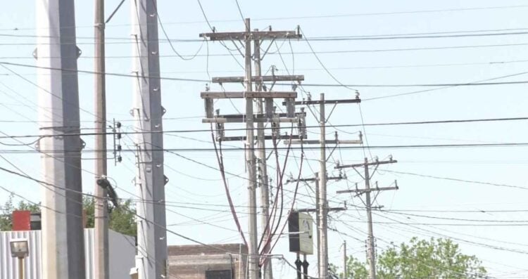 Lluvias provocan cortos en el alumbrado público de Matamoros, informan autoridades