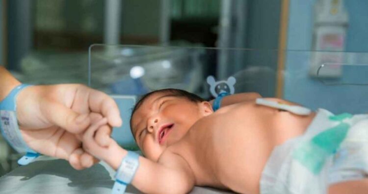 Menos bebés en México la natalidad cae al nivel más bajo