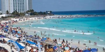 México lidera el turismo mundial 8.4 millones de visitantes internacionales en 2025