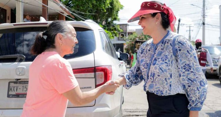 Mónica jornada integral de limpieza