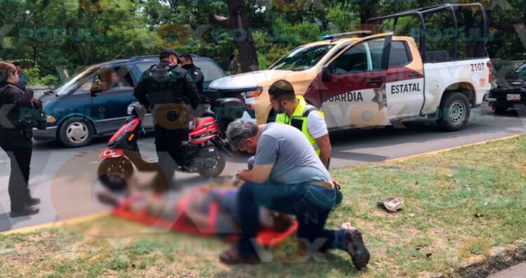 Motociclista hospitalizado en Victoria