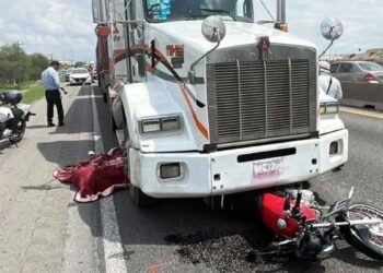 Motociclista muere arrollado García