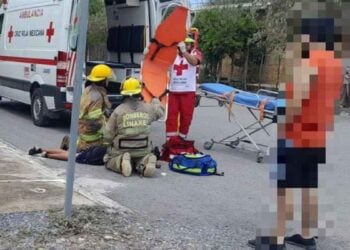 Motociclistas terminan heridos Linares