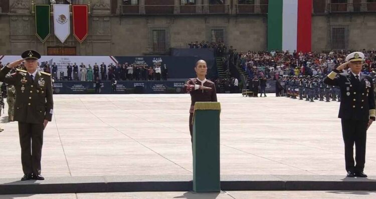 “Ninguna potencia extranjera decide por nosotros”, afirma Claudia Sheinbaum durante su discurso en el desfile