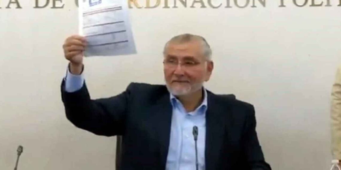 Panista exige al SAT aclarar por qué Adán Augusto paga menos de ISR