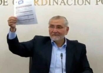Panista exige al SAT aclarar por qué Adán Augusto paga menos de ISR