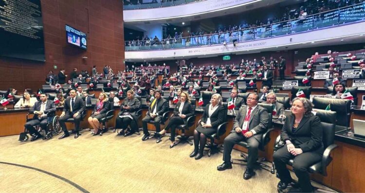 Senado protesta SCJN