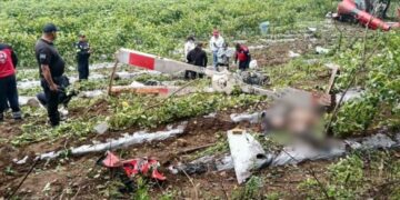 Reportan al menos 2 personas sin vida tras desplome de un helicóptero en el Estado de México