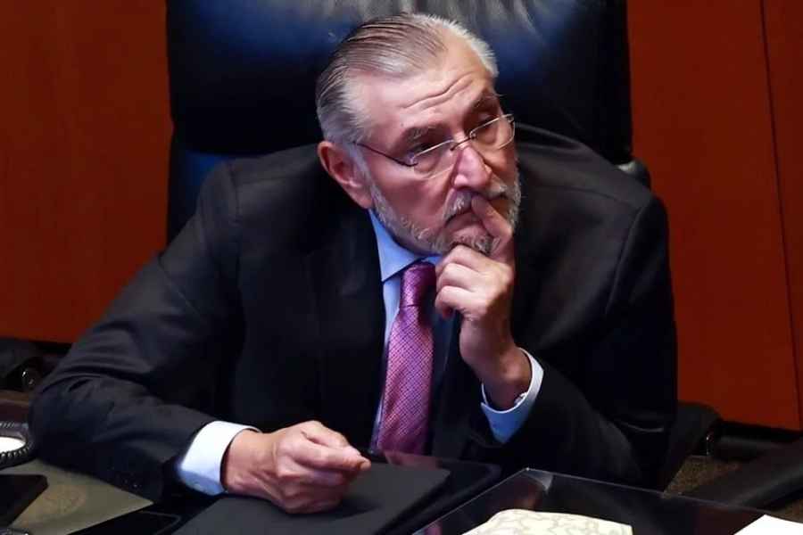 Morena Adán Augusto López