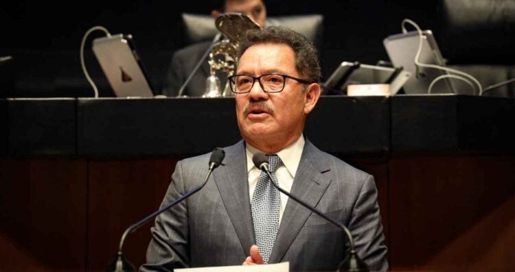 Morena Adán Augusto López