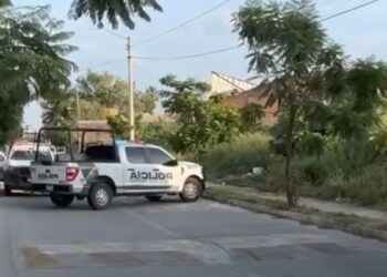 dos mujeres un hombre Tlaquepaque