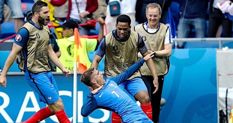 Va Rayados por su Gignac, Martial es el elegido