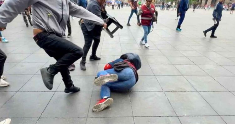 pelea Zócalo