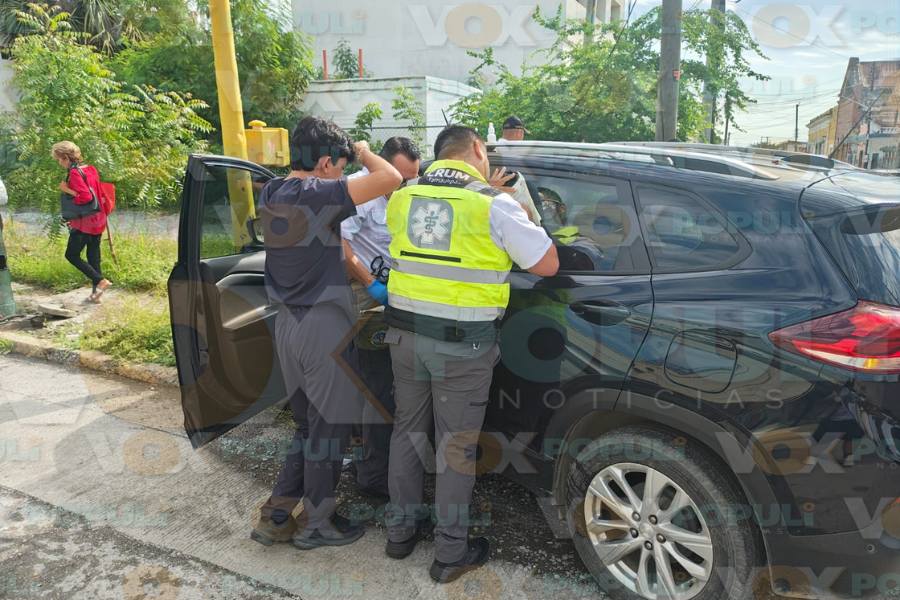 accidente vial en el centro de victoria