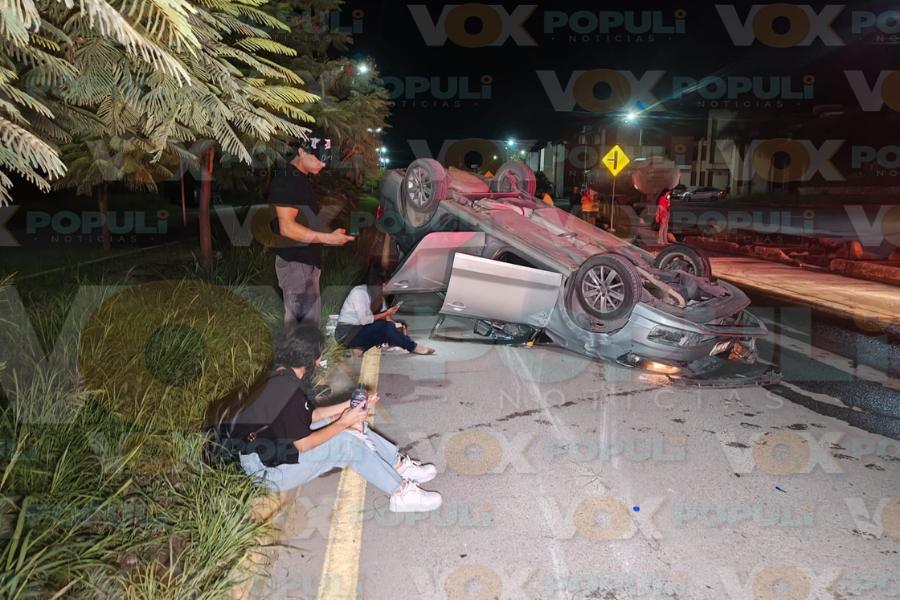 choque con volcadura en victoria