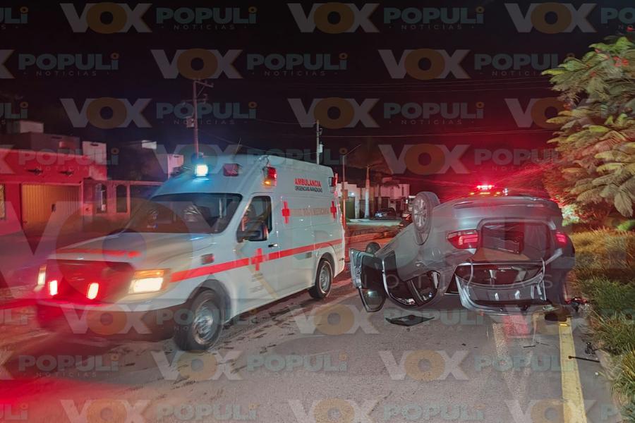 choque con volcadura en victoria