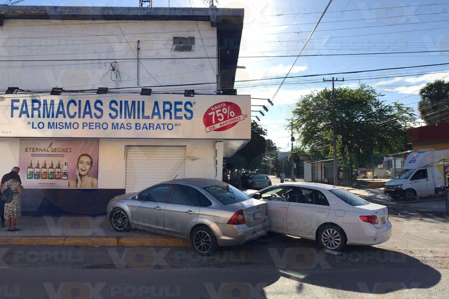 choque contra farmacia en Ciudad Victoria