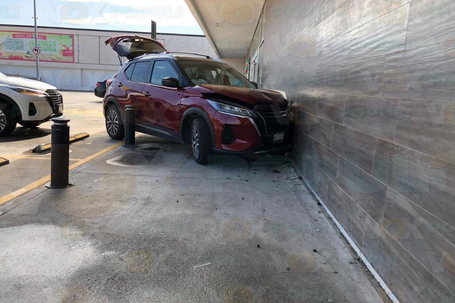 choque contra tienda en ciudad victoria